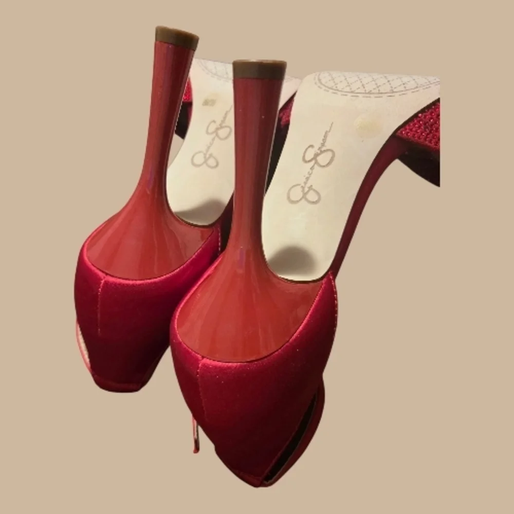 Jessica Simpson Elegant Red Women's Heels- Size 8m - Picture 5 of 7